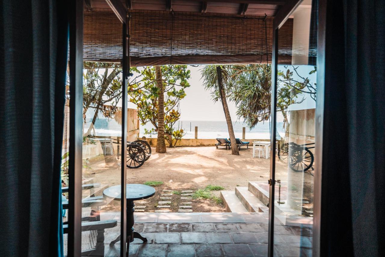 Saltasia Boutique Beach Villa Mirissa Exterior photo