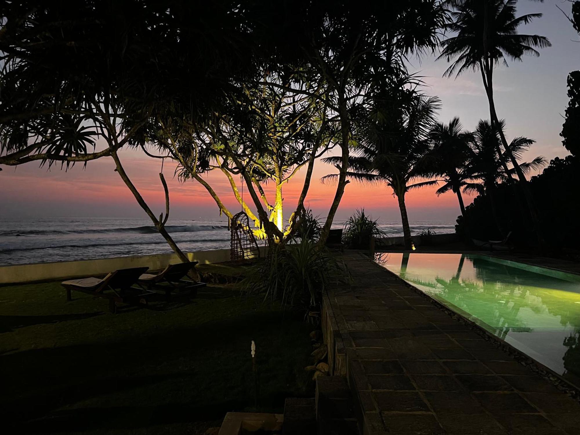 Saltasia Boutique Beach Villa Mirissa Exterior photo