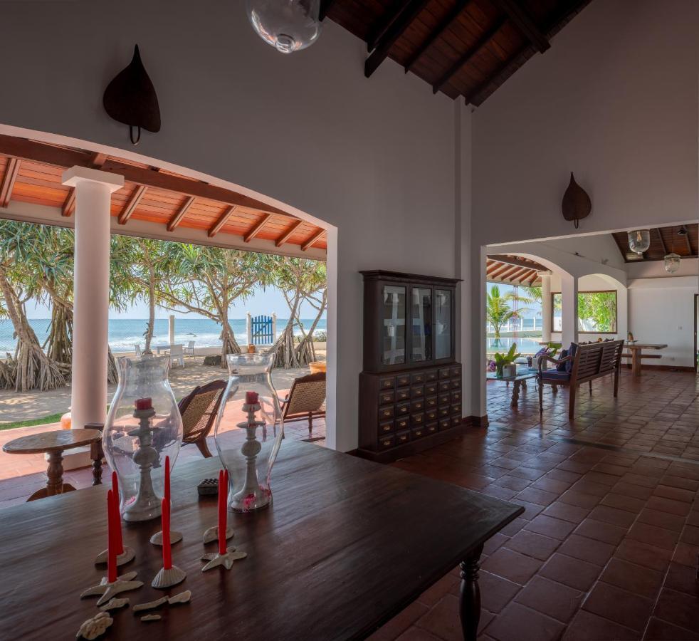 Saltasia Boutique Beach Villa Mirissa Exterior photo