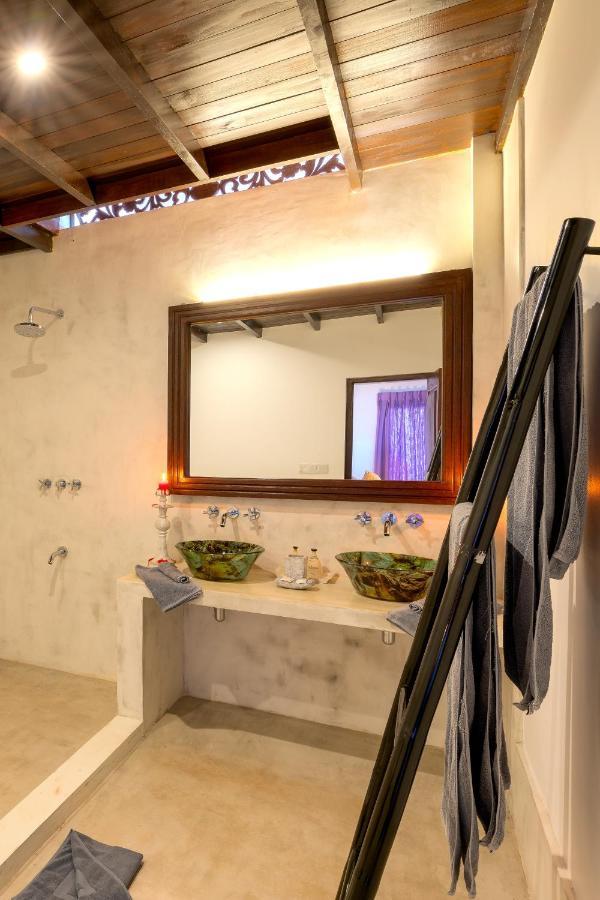 Saltasia Boutique Beach Villa Mirissa Exterior photo